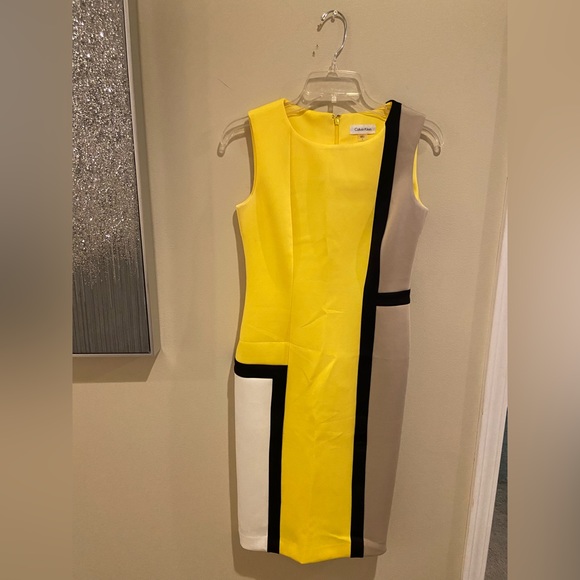 Calvin Klein Dresses & Skirts - Calvin Klein color block dress